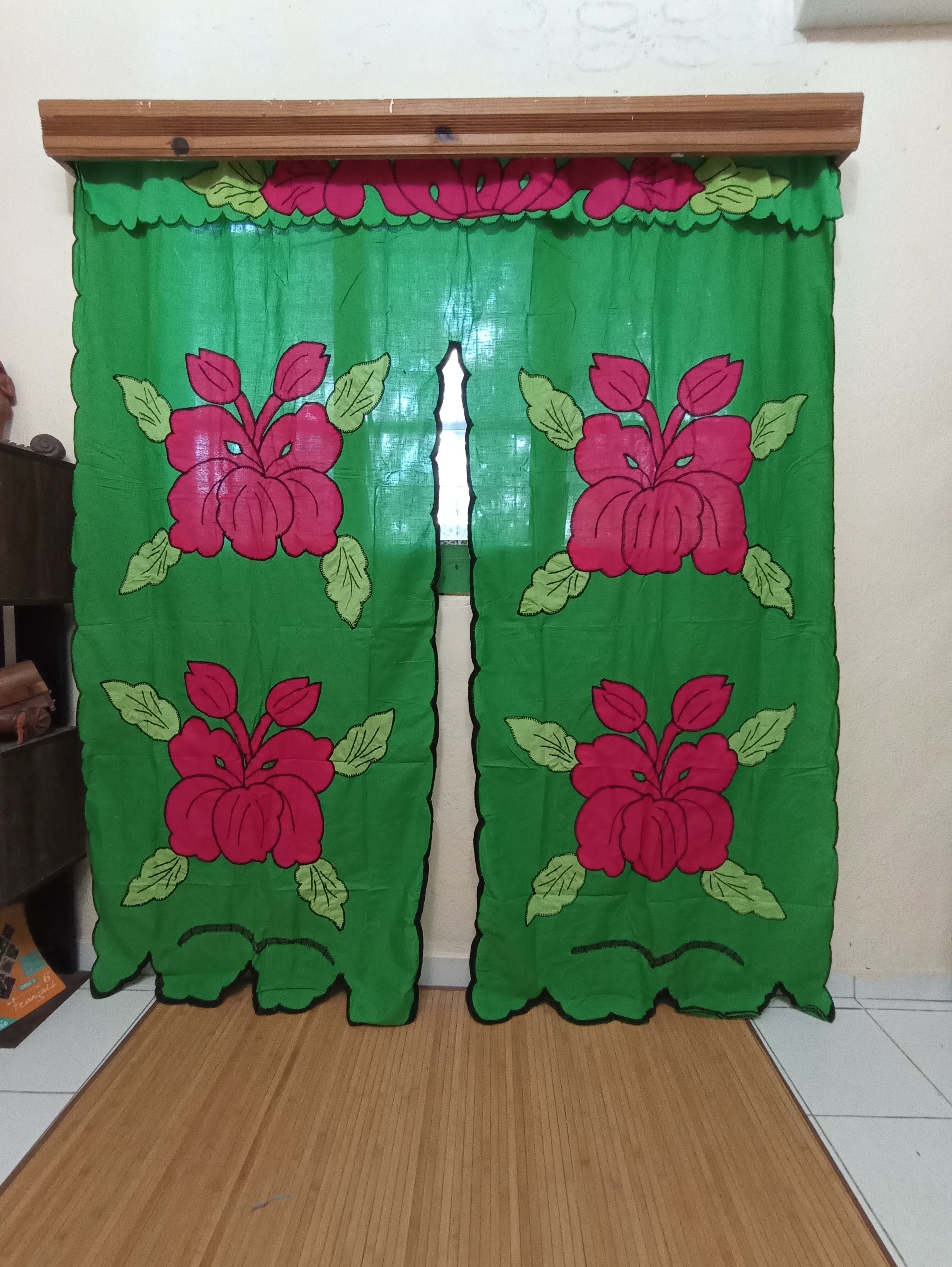 Rideau petademba XXL vert motifs fleurs